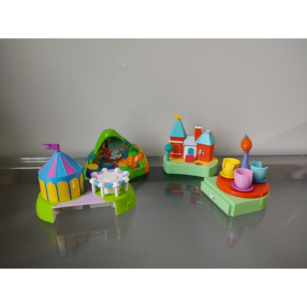 Vintage Disney Polly Pocket Magic Kingdom playset replacement pieces